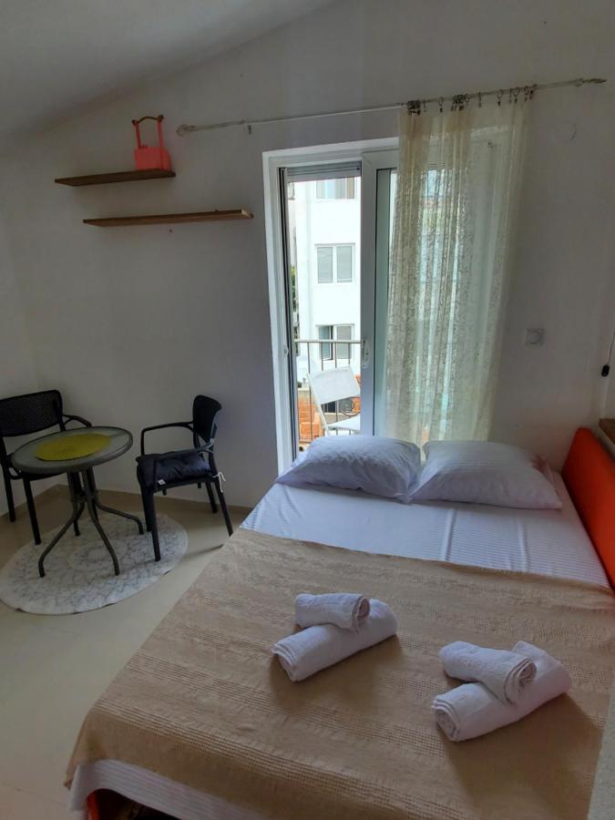 Apartmani Liki Ulcinj Exterior photo